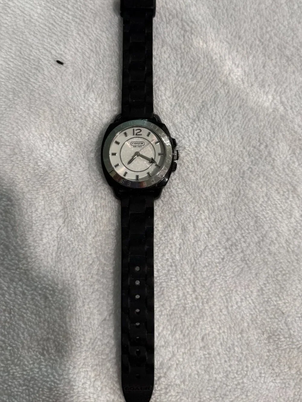 Coach Black Silicone Strap Watch Silver White Dial EST. 1941 Betty
